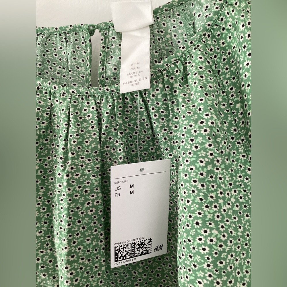 H&M airy dress floral - Picture 3 of 3